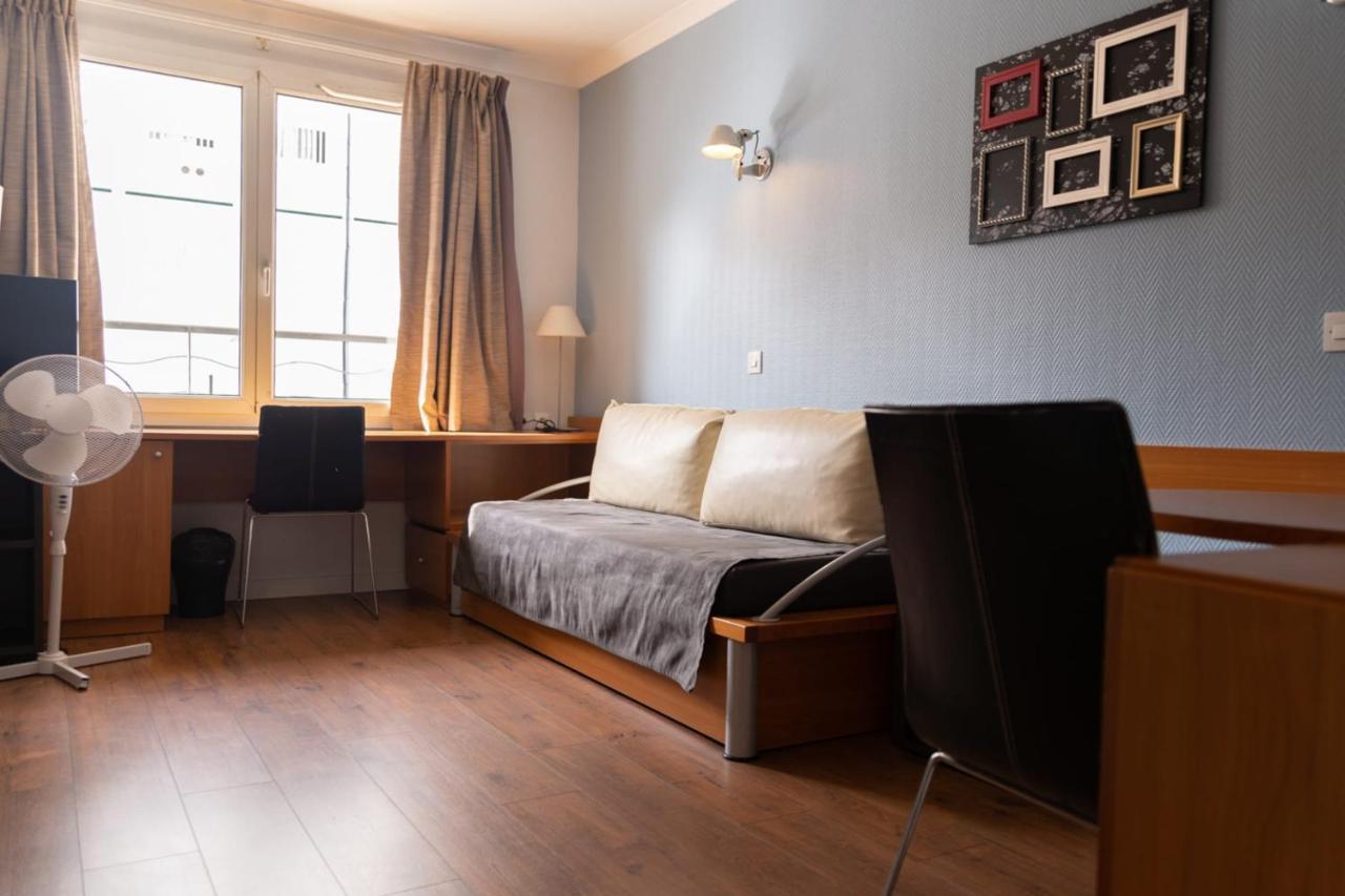 Confortable Apartment Near Porte De Versailles Issy-les-Moulineaux Bagian luar foto