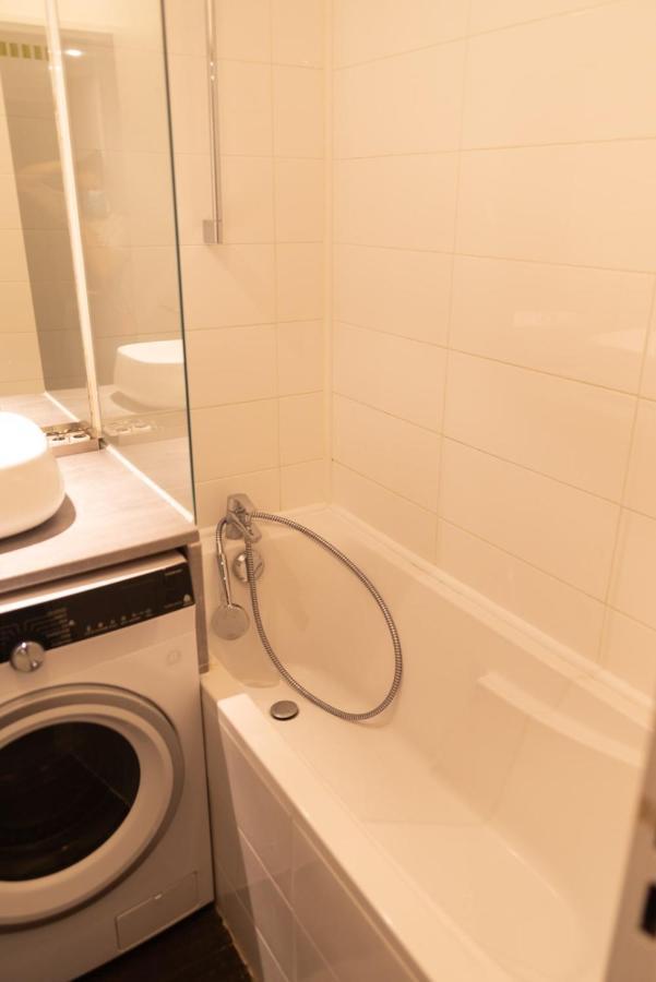 Confortable Apartment Near Porte De Versailles Issy-les-Moulineaux Bagian luar foto